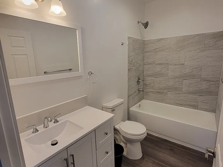 2518 E Avenue J2 — Photo 9