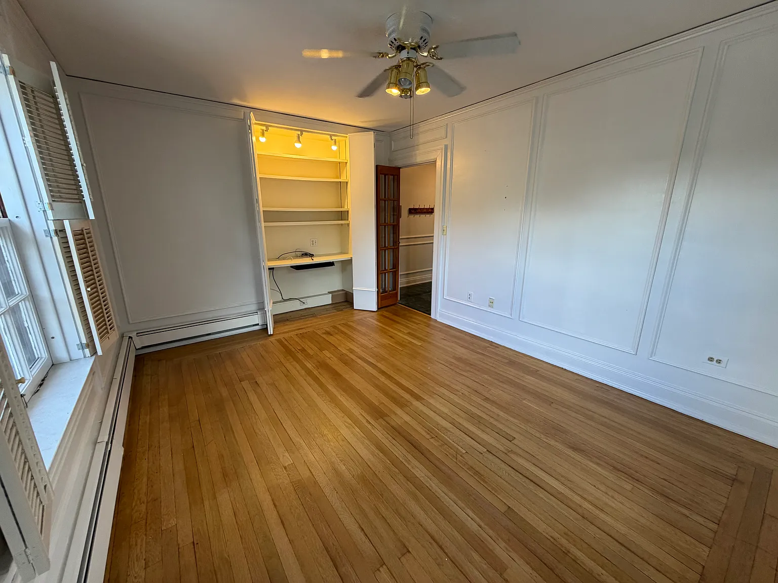 375 Lloyd Ave — Photo 4