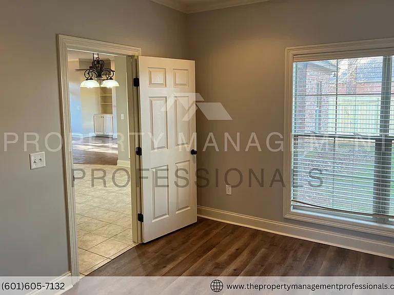 116 Cedar Green Dr — Photo 19