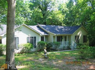 107 Huntcliff Ct, Lagrange, GA 30240