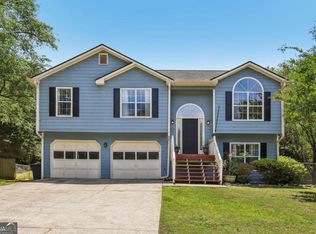 1568 Wynfield Dr, Auburn, GA 30011