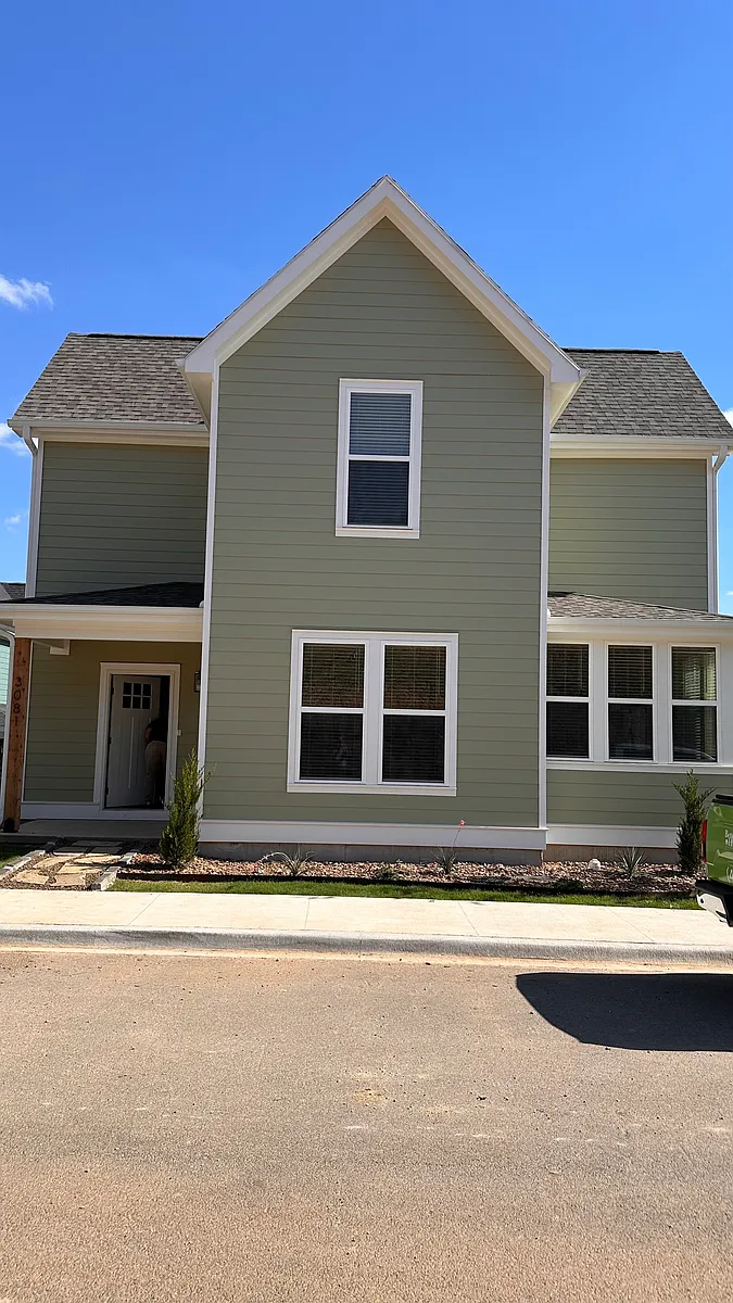 Building Photo - 3081 W Tulsa St