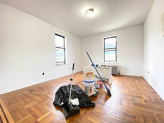 1st image of 60-15 Woodside Ave #3