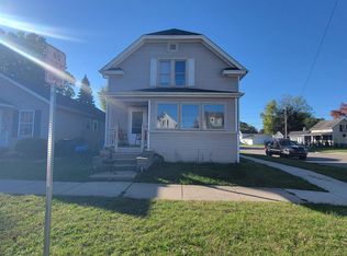 135 W Broadway St, Mishawaka, IN 46545