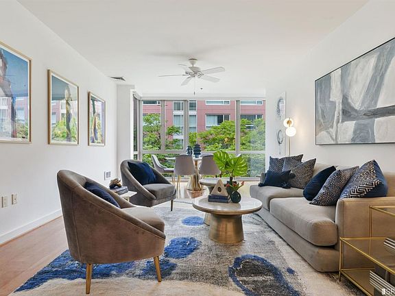 3rd image of 255 Berry St APT 303