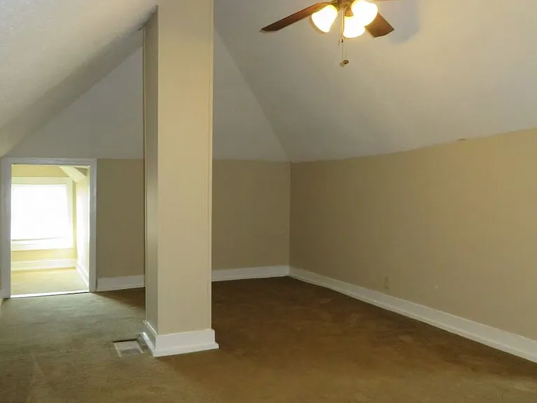 28 N McNeil St #2 — Photo 2
