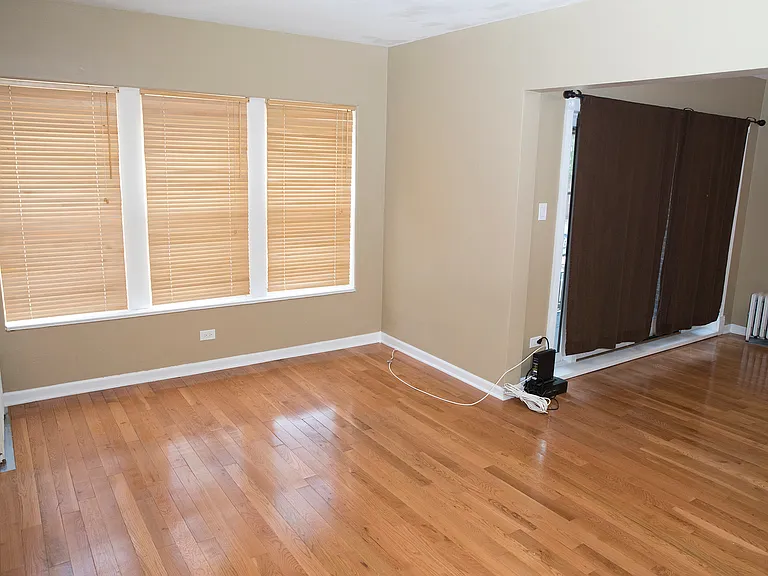 1406 W Jonquil Ter #1 — Photo 1