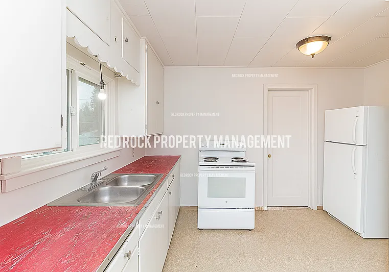 2321 E French Gulch Rd #B — Photo 11