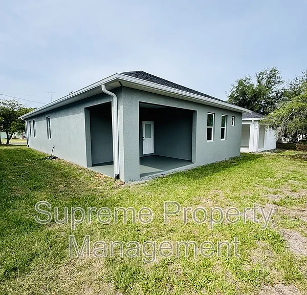 6073 Vermont Ave — Photo 22