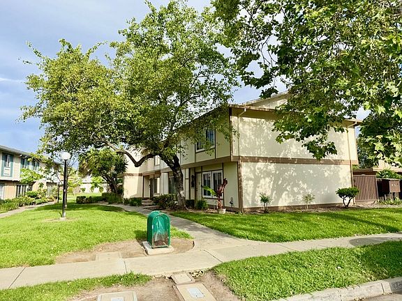 2nd image of 27463 Ponderosa Ct