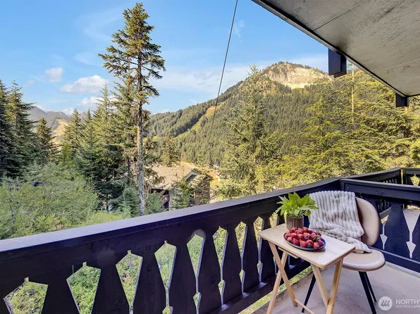 33613 Crystal Mountain Boulevard E #502, Enumclaw, WA 98022