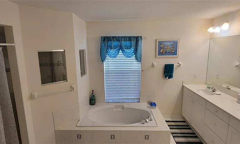 Sportsman Rd — Photo 14