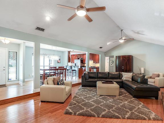 3rd image of 13555 Picarsa Dr