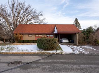 1132 Ridgeview Dr, Latrobe, PA 15650