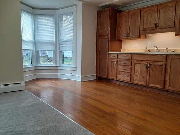 Breakfast nook in the Kitchen.