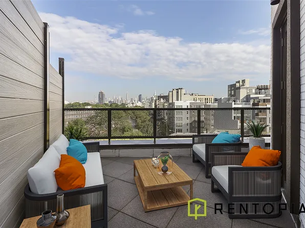 411 Meeker Avenue image 1 of 10