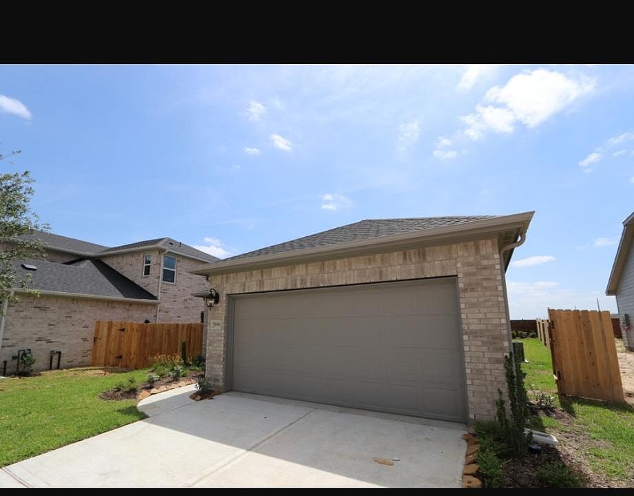 1st image of 7859 Skylark Heights Ln