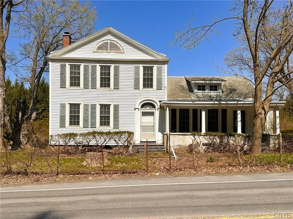 415 Higby Rd, New Hartford, NY 13413