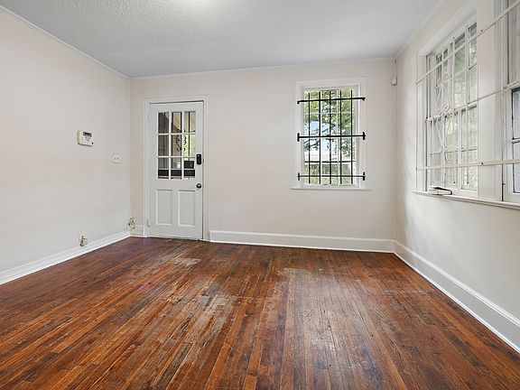 3rd image of 1769 Powhattan St