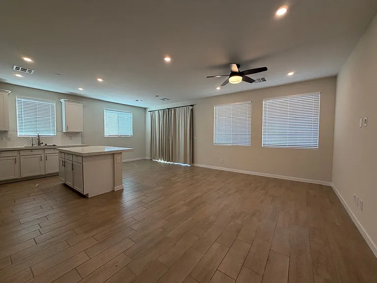 227 Jaldena Ln — Photo 8