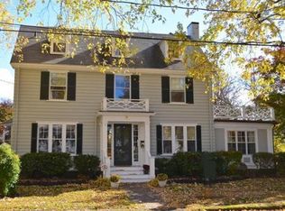 36 Locust St, Marblehead, MA 01945