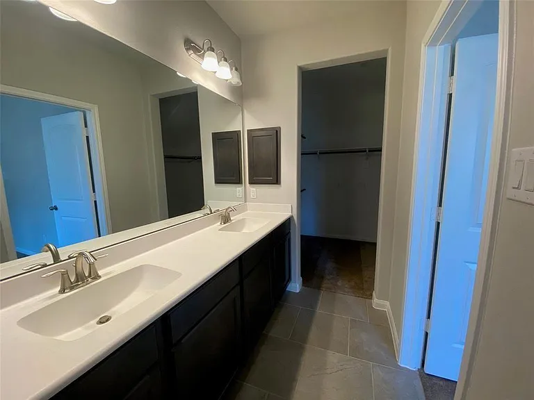 13443 Greenbrier Dr — Photo 11