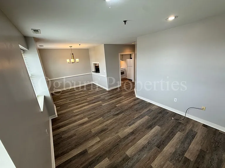 315 N Spruce St #507 — Photo 6