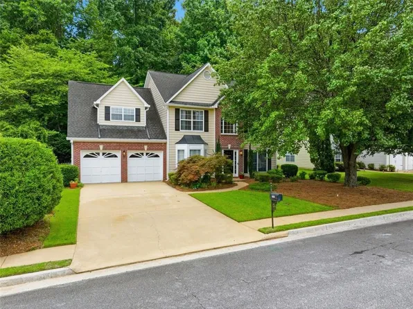 1300 Chris Lake Dr, Lawrenceville, GA 30046