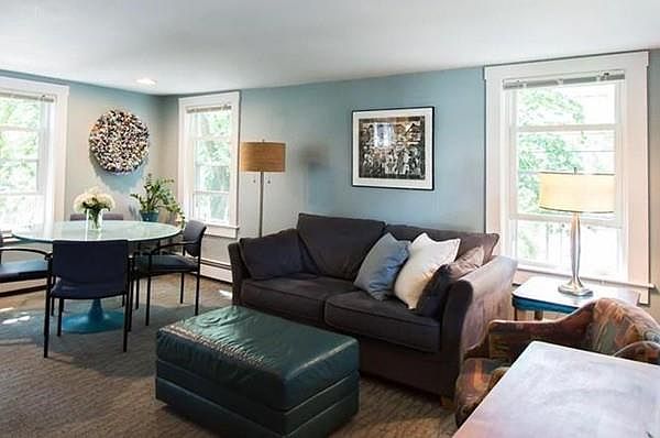 1st image of 263-265 Hurley St #263-2