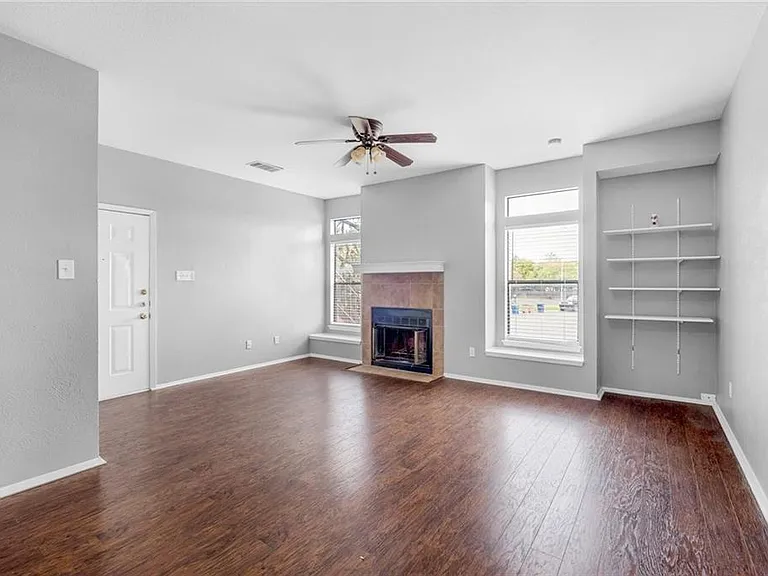 5305 Indio Cv #B — Photo 19