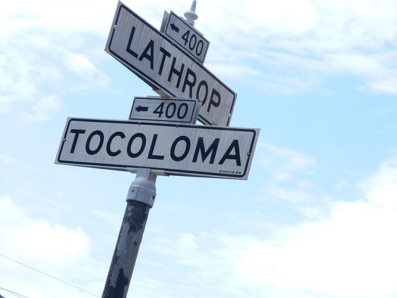 5th image of 214 Lathrop Ave