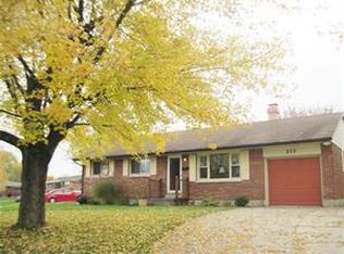 212 Alstead Dr, New Lebanon, OH 45345
