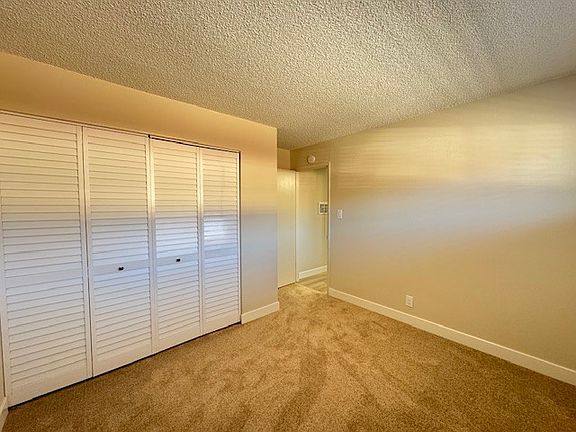 5th image of 650 Corcoran Ave #3