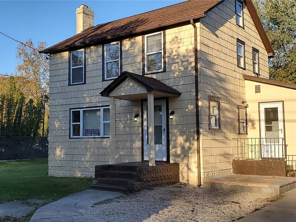 2097 Deer Park Avenue, Deer Park, NY 11729 Zillow