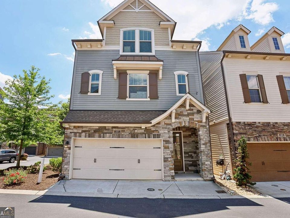 1st image of 1057 Moorewood Ln SE