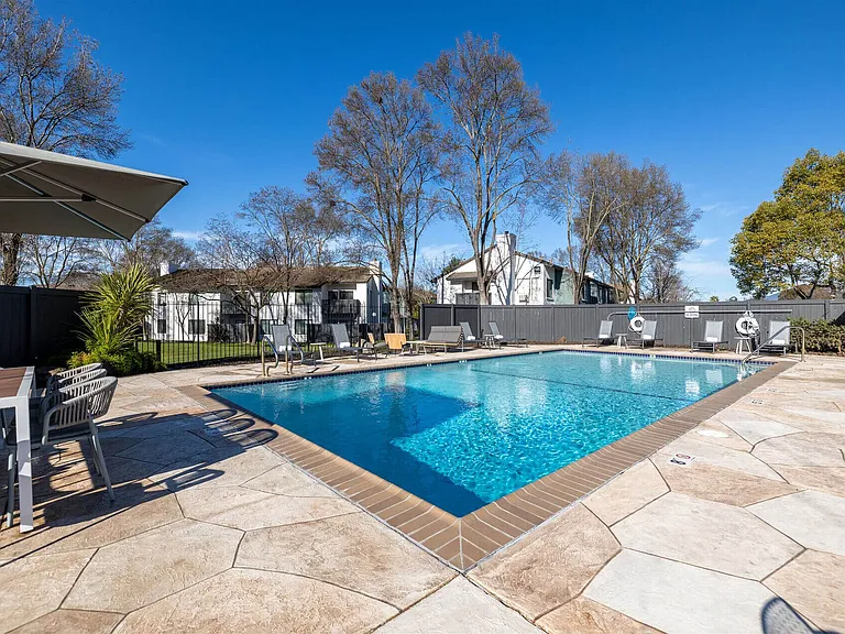 Diablo Vista Apartments — Photo 6