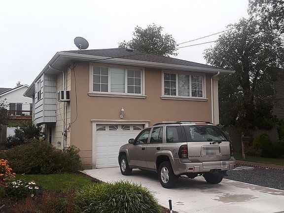 3rd image of 22 Georgia Ave