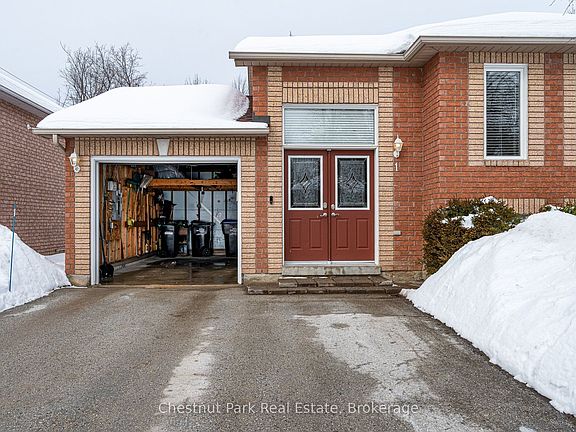 3rd image of 1 Telfer Rd