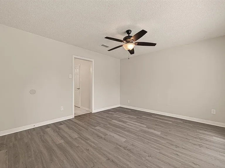 14507 Ravenhurst Ln — Photo 31