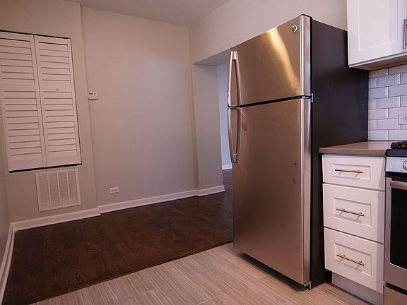 5th image of 3533-3535 W Fullerton Ave #2349-2