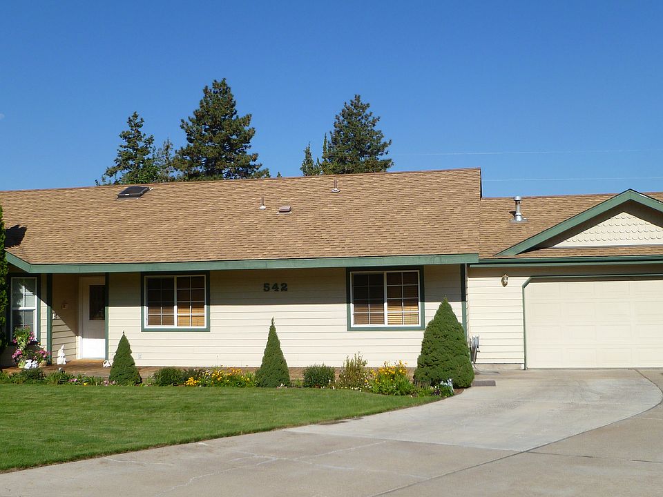 Home on a quiet culdesac