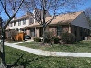 40016 Crosswinds Dr #1, Novi, MI 48375