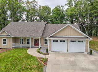 46 Gray Eagle Ln, Blairsville, GA 30512