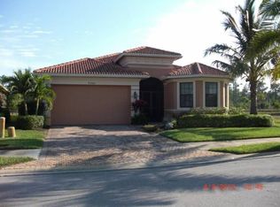 9260 River Otter Dr, Fort Myers, FL 33912