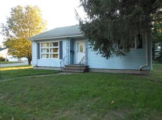 1033 Belleville Ave, New Bedford, MA 02745