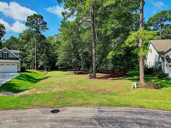 2nd image of 4307 Shelter Cove SE
