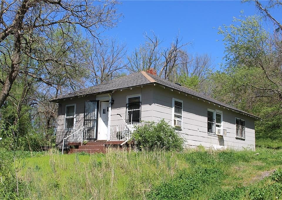 1st image of 2941 N Bethany St
