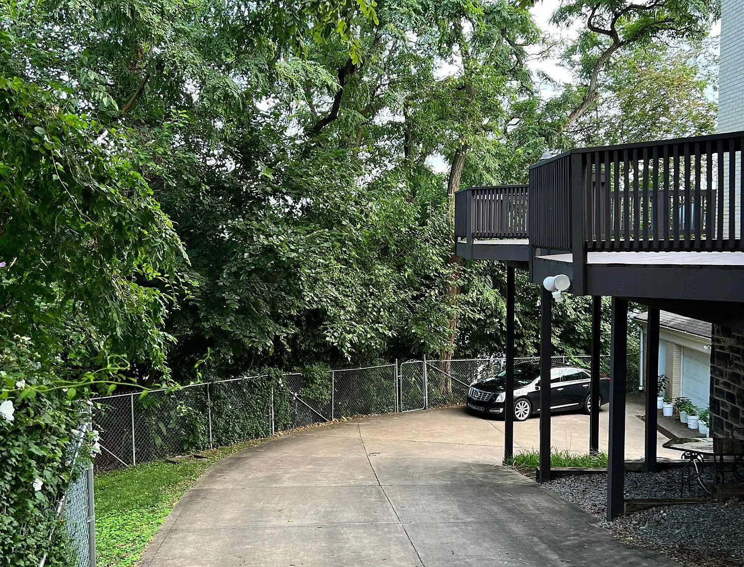 2 bed, 1000 sqft, $1,450 — Photo 4