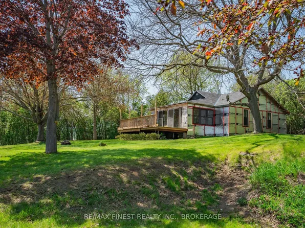 141 River Rd, Leeds And The Thousand Islands, ON K0E 1L0