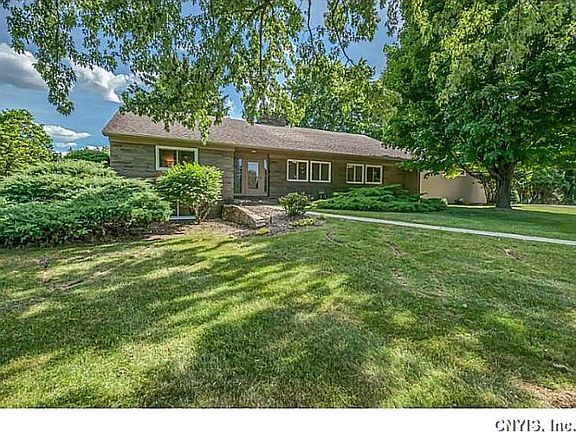 2nd image of 1 Meadow Dr